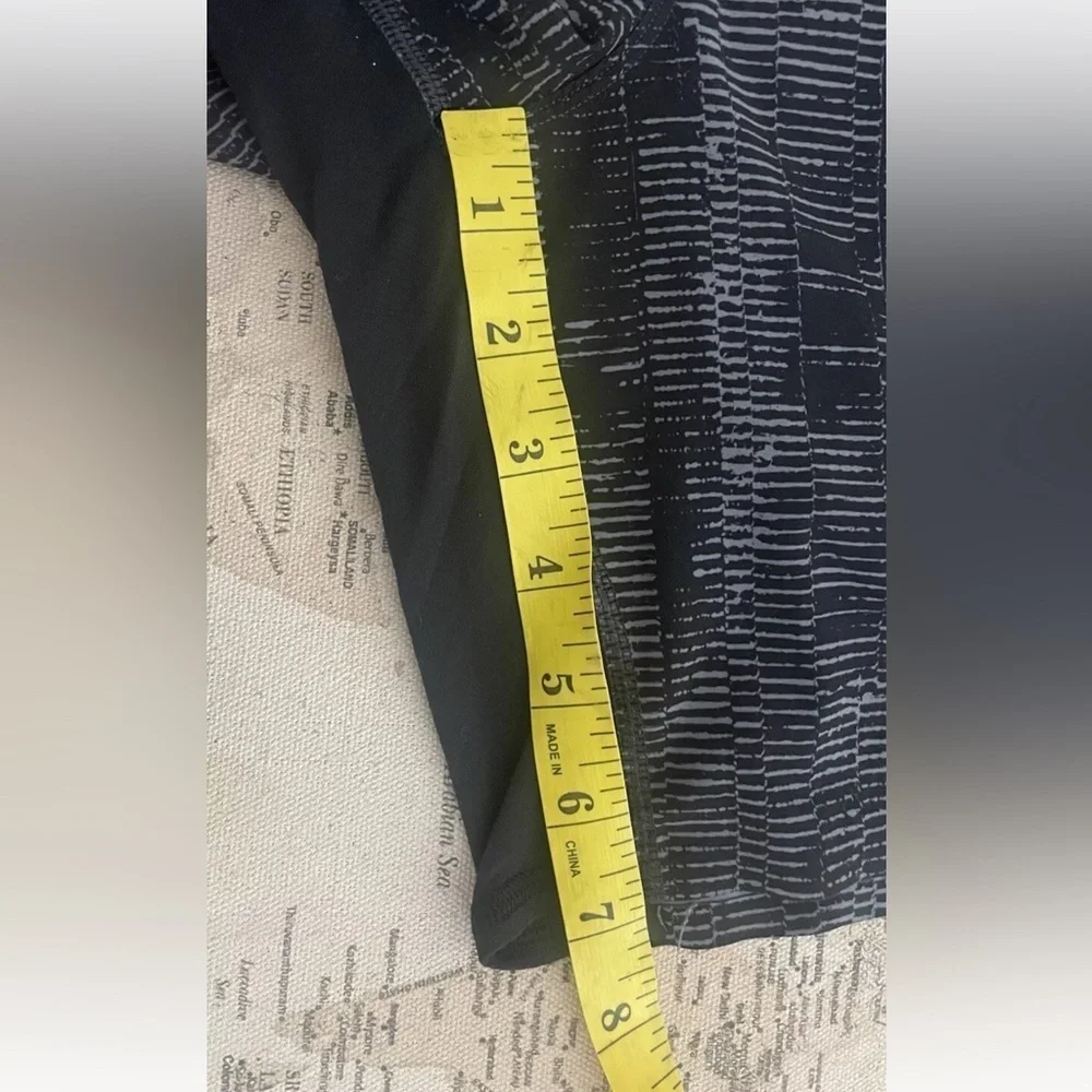 Lululemon Men's Surge Short Linerless 7" Matchstick Asphalt Grey Black Small - Picture 5 of 9